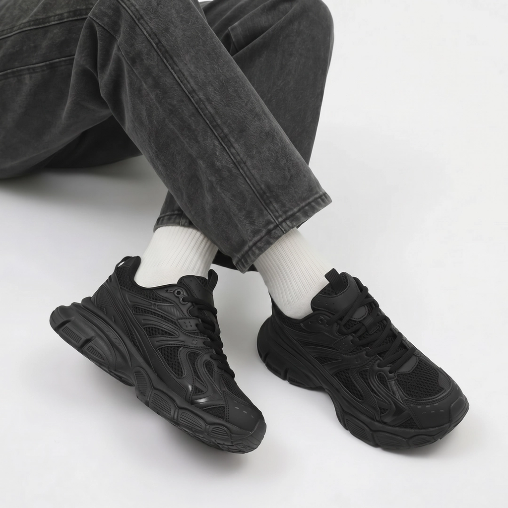 Capuano - Black