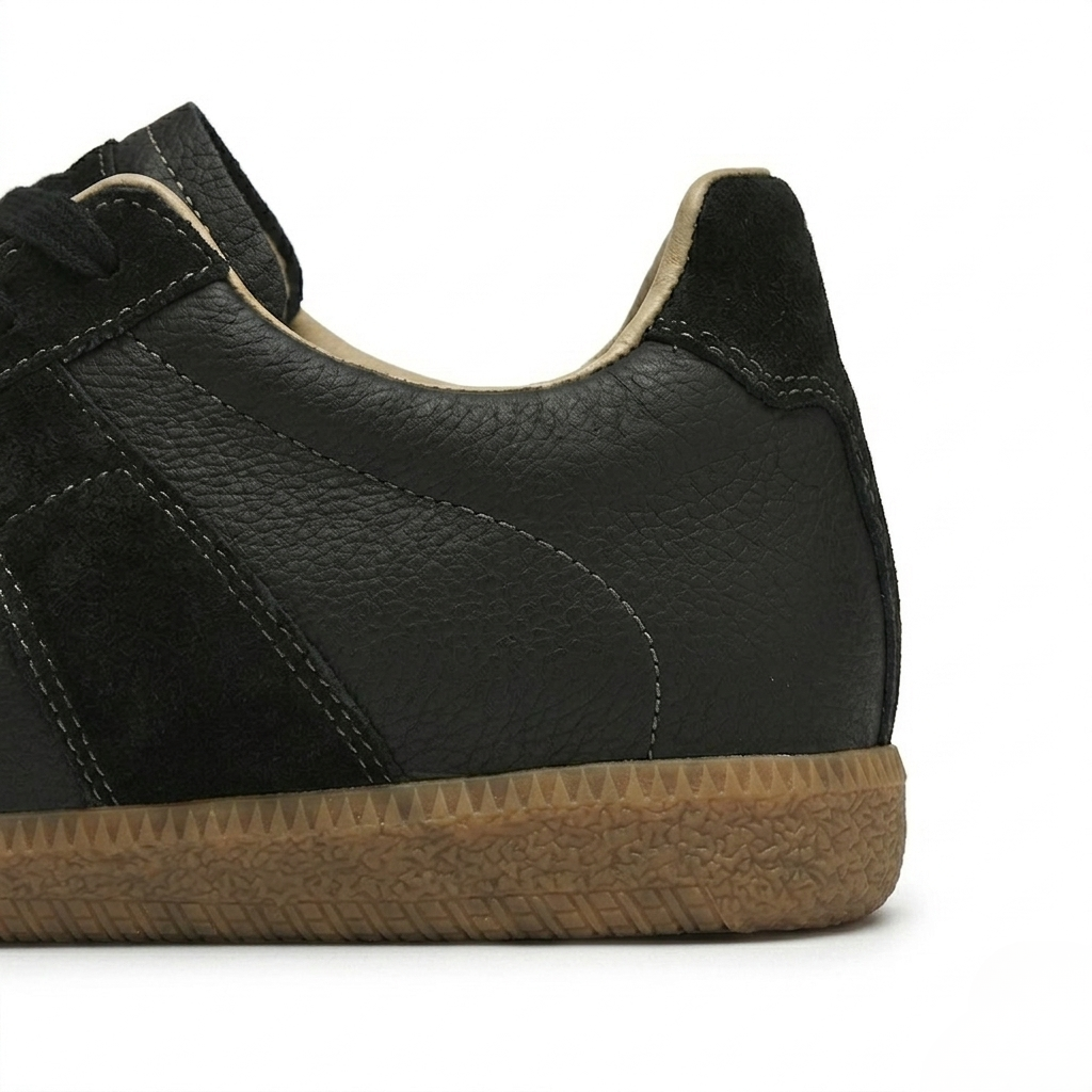 Revo - Black