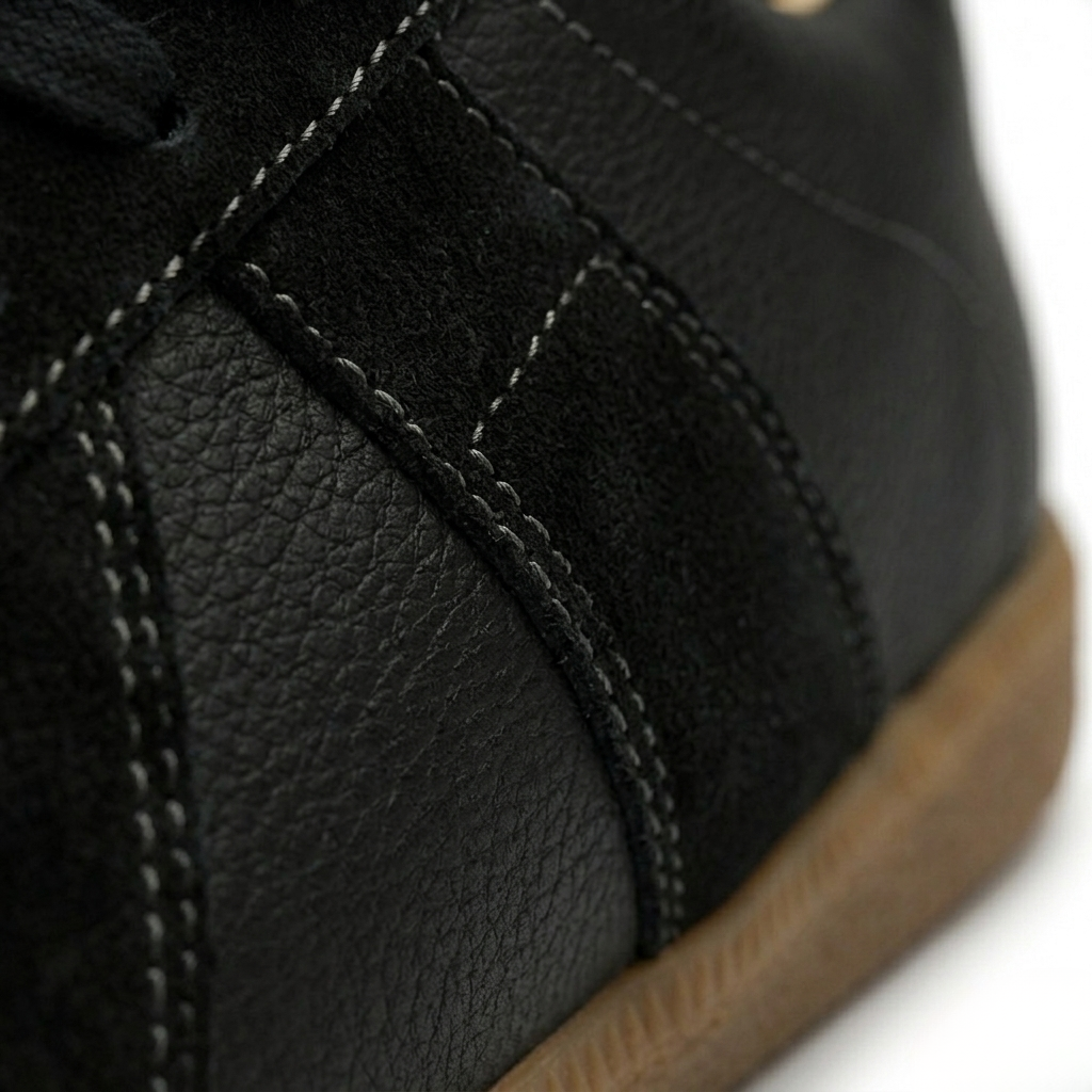 Revo - Black